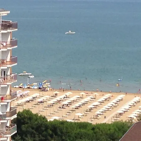 Duna Sea View 아파트 리그나노 사비아도로